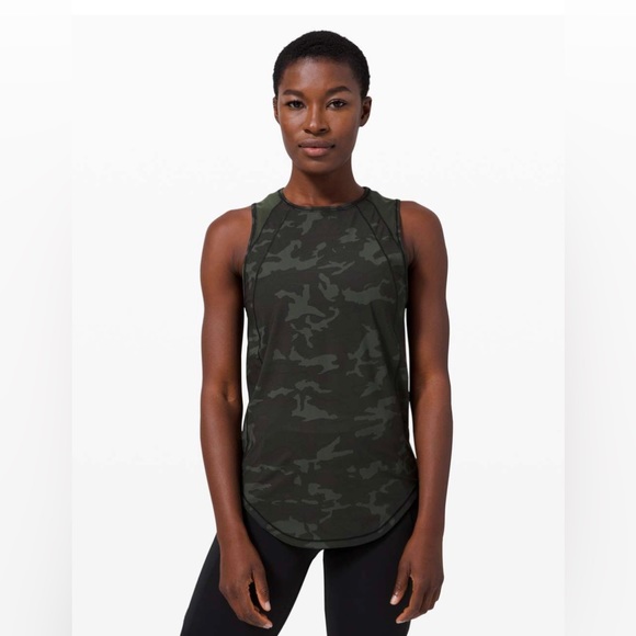 Mint Lululemon Sculpt Tank Incognito Camo Women’s Sz 6-8 Worn 2x - Picture 1 of 13